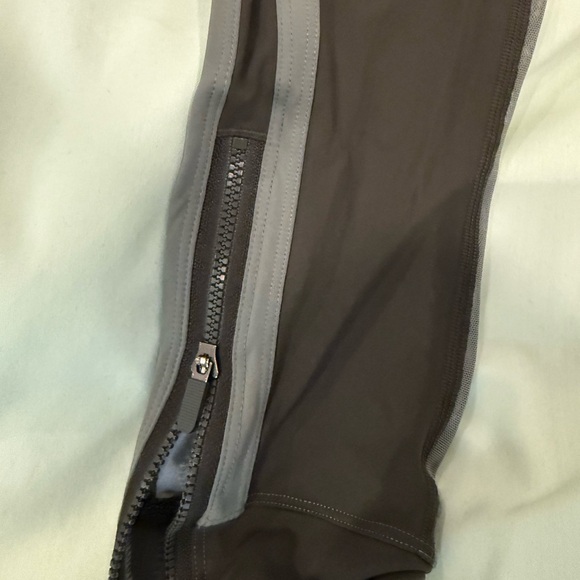lululemon athletica Black and Gray Leggings - Picture 6 of 7